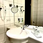 Mercure Plaza 4*
