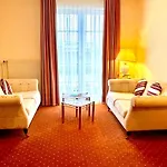 Hotel Mercure Plaza 4*