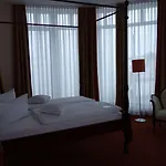 Mercure Plaza