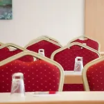 Mercure Plaza 4*