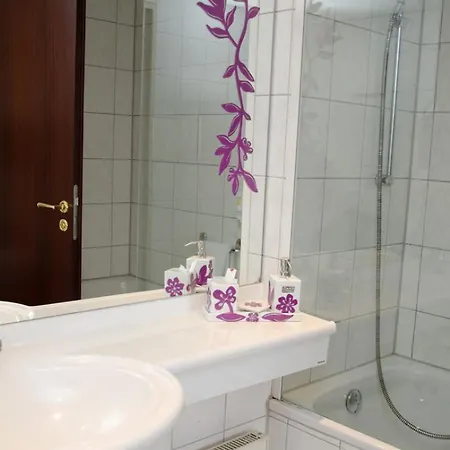 Mercure Plaza 4*