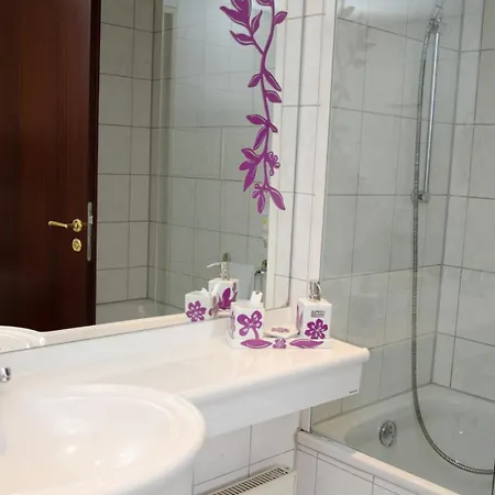 Mercure Plaza 4*