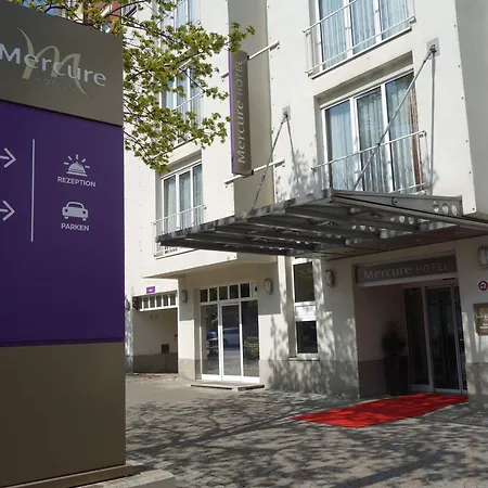 Mercure Plaza Отель
