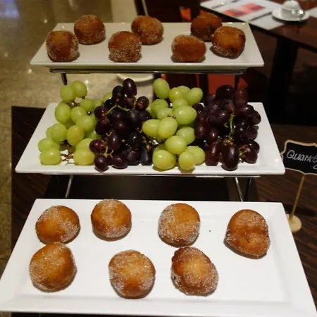 Mercure Plaza Hotel 4*