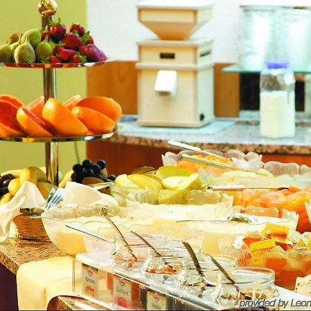 Mercure Plaza Hotell