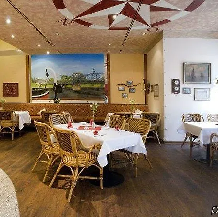 Szálloda Mercure Plaza 4*