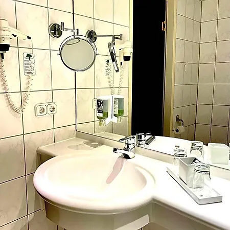Mercure Plaza فندق ماغديبورغ