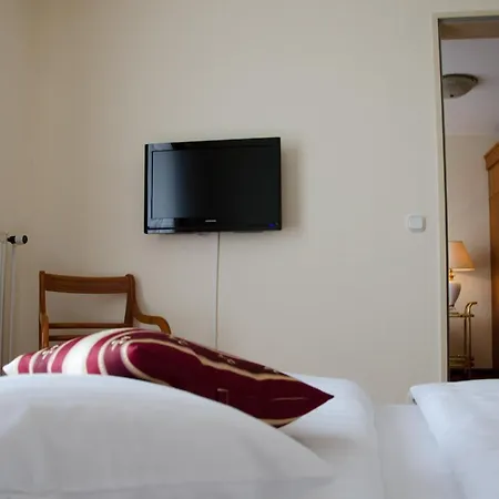 Mercure Plaza