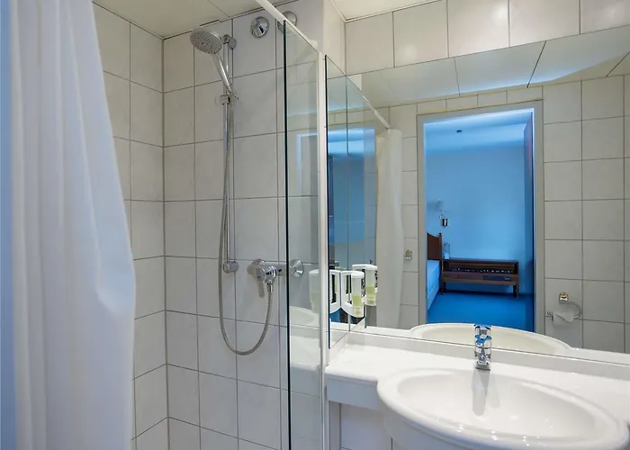 Hotel Mercure Plaza 4*