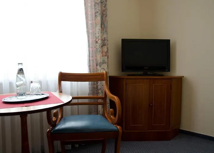 Mercure Plaza Hotel 4*